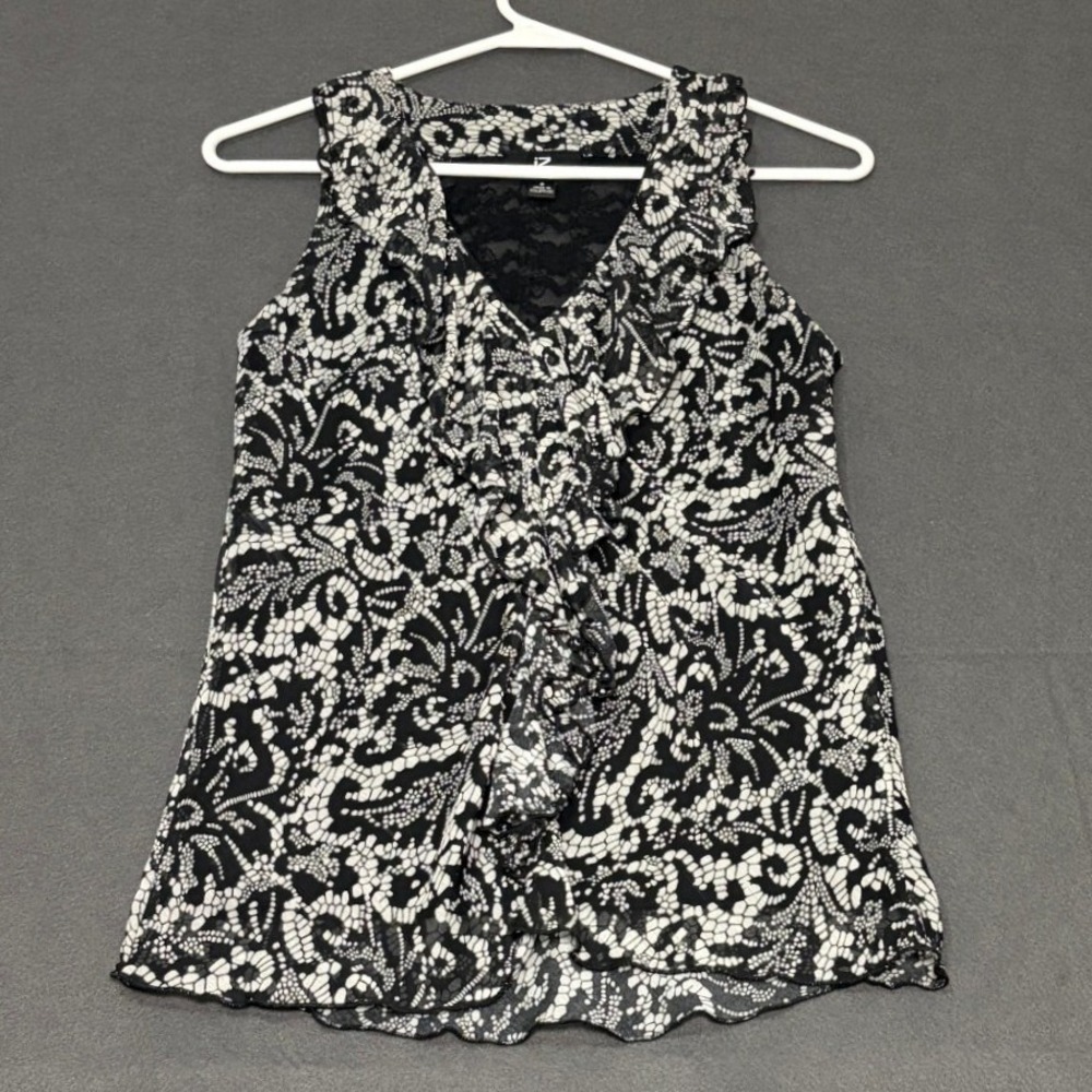 IZ Byer Ruffle V-Neck Sleeveless Top Black White Lace Print Small